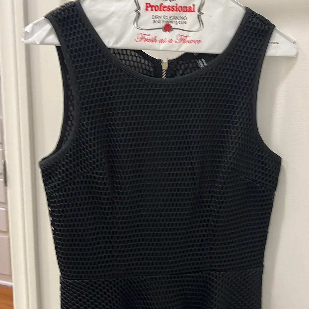 Forever 21 black sleeveless dress